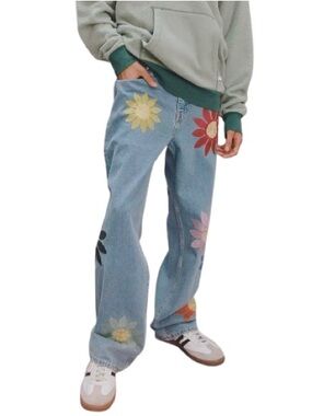 BDG Skate Fit Jeans Embroidered Flowers Sz 32 Baggy Puddle 90s Unisex